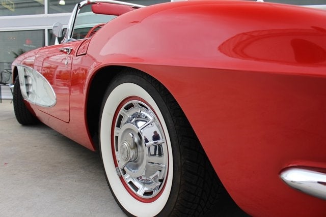 1961 Chevrolet Corvette Roadster