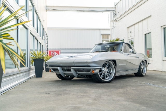 1963 Chevrolet Corvette Custom Convertible