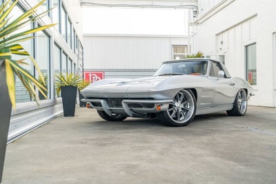 1963 Chevrolet Corvette Custom Convertible