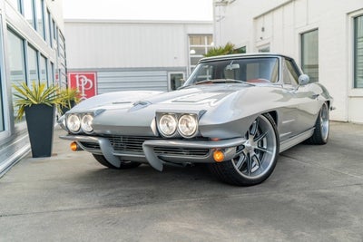 1963 Chevrolet Corvette Custom Convertible