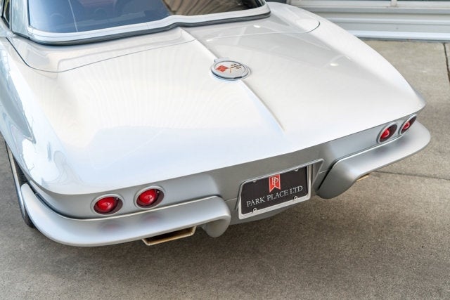 1963 Chevrolet Corvette Custom Convertible