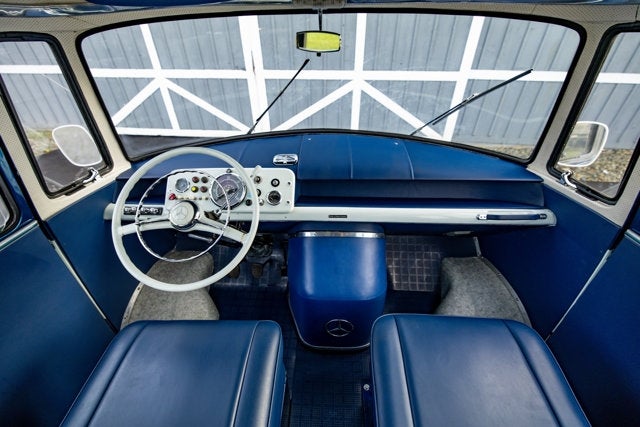 1960 Mercedes-Benz 0319B PANORAMIQUE