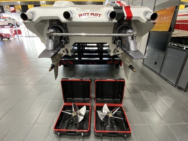 2011 Spectre SC32 Power Boat