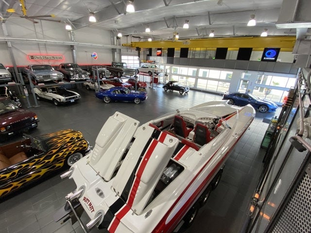 2011 Spectre SC32 Power Boat