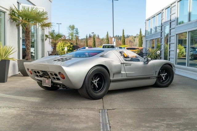 1966 Ford GT40 Base
