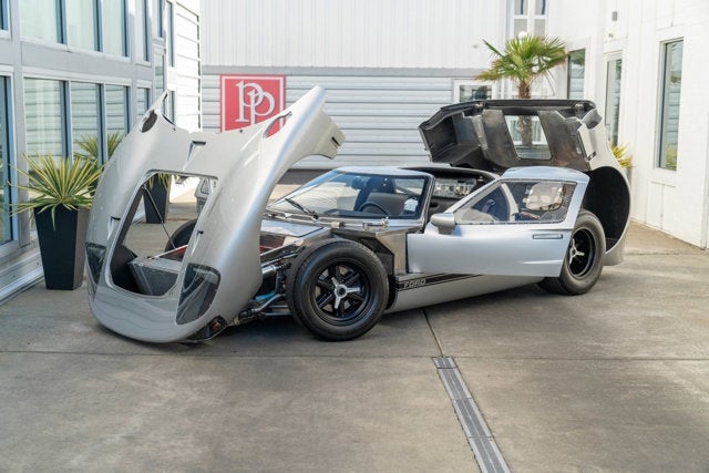 1966 Ford GT40 Base