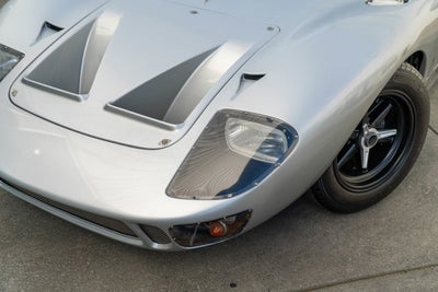1966 Ford GT40 Base