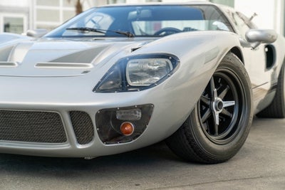 1966 Ford GT40 Base