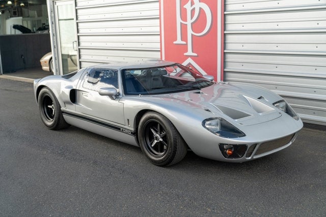 1966 Ford GT40 Base