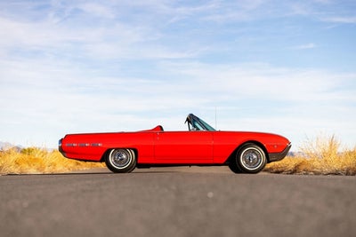 1962 Ford Thunderbird Sport Roadster