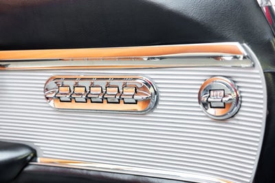 1962 Ford Thunderbird Sport Roadster