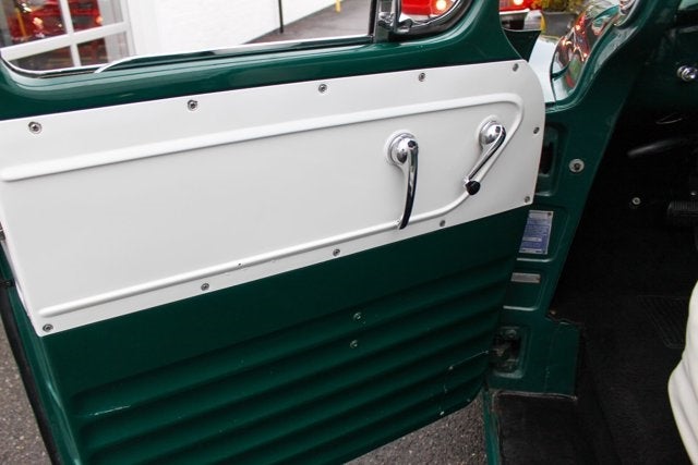 1958 Chevrolet Apache 3200 Pickup Truck