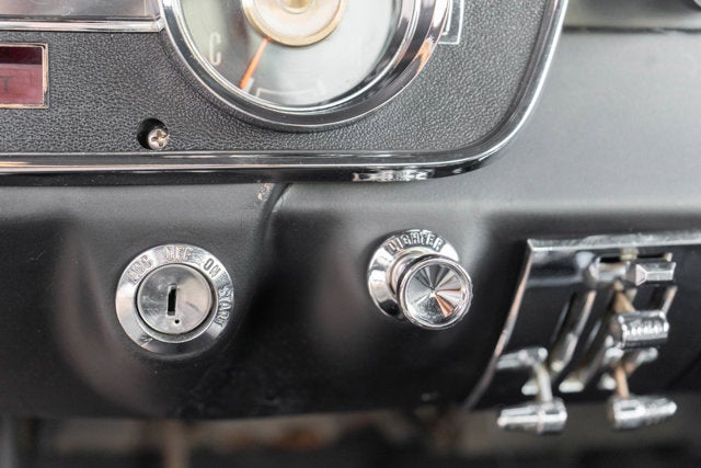 1965 Ford Mustang Base