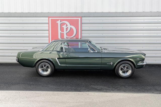 1965 Ford Mustang Base