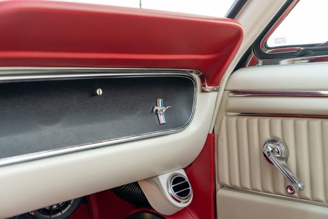 1965 Ford Mustang Convertible Custom Base