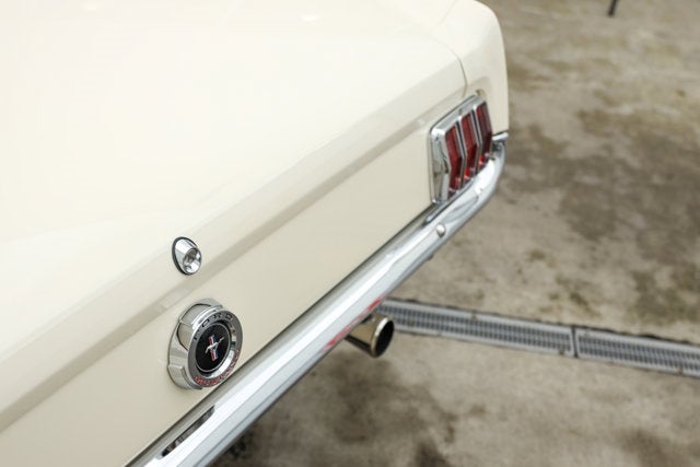 1965 Ford Mustang GT Convertible (K-Code)