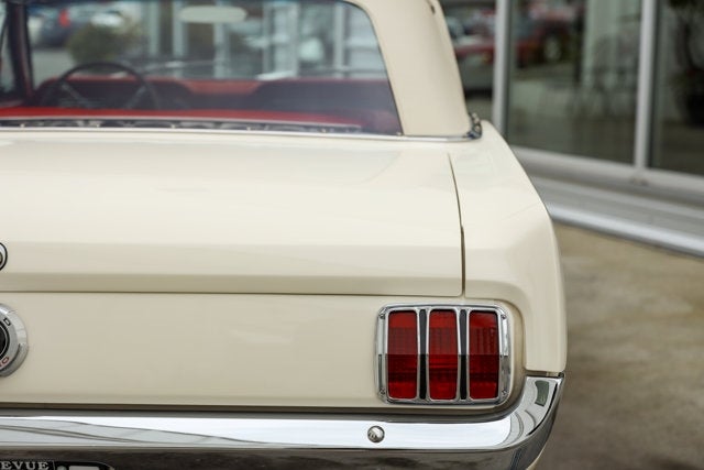 1965 Ford Mustang GT Convertible (K-Code)