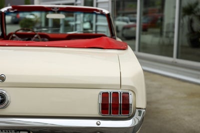 1965 Ford Mustang GT Convertible (K-Code)