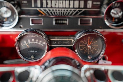 1965 Ford Mustang Base