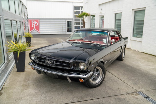 1965 Ford Mustang Base