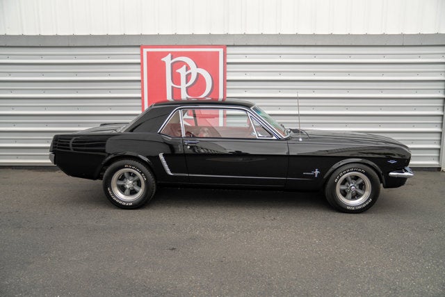 1965 Ford Mustang Base