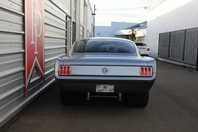1966 Ford Mustang Fastback Custom 'Toxic66'