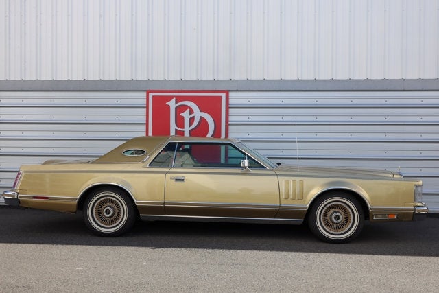 1978 Lincoln Continental Mark V Jubilee Gold Edition