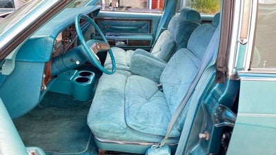 1979 Lincoln Town Car Base