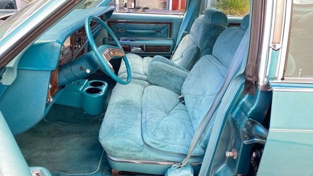 1979 Lincoln Town Car Base