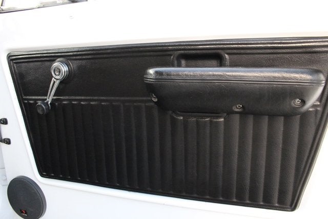 1972 Ford Bronco 4WD SUV