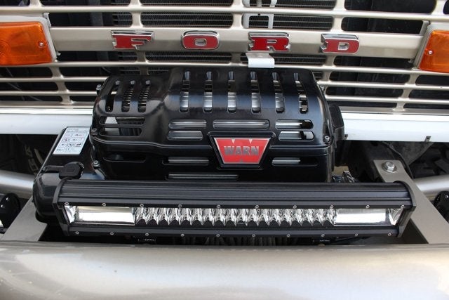 1972 Ford Bronco 4WD SUV