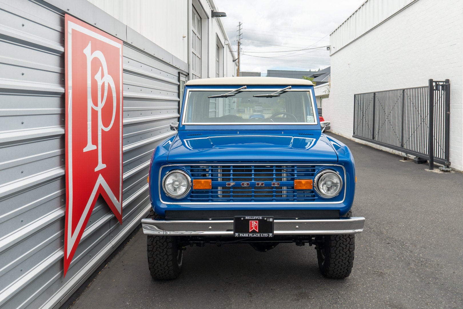 1972 Ford Bronco Base