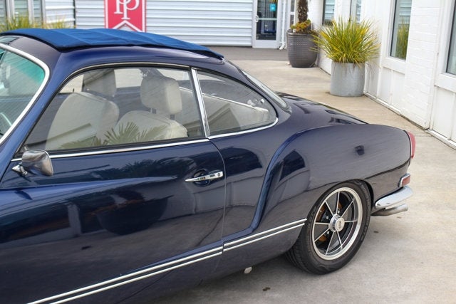 1970 Volkswagen Karmann Ghia 2+2 Coupe