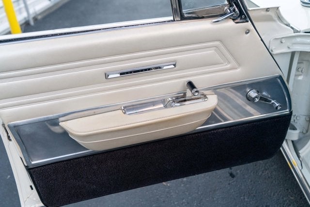 1964 Chrysler New Yorker Base