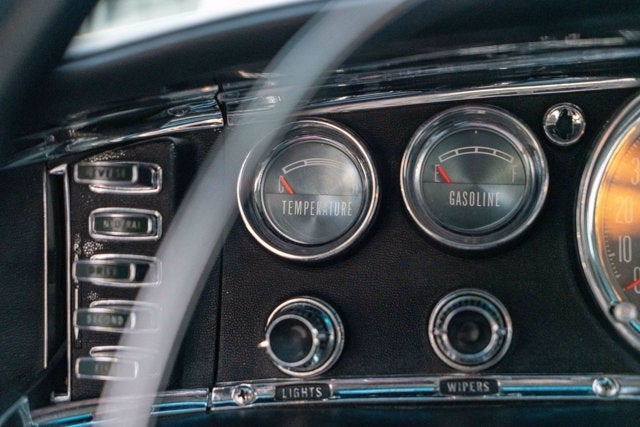 1964 Chrysler New Yorker Base