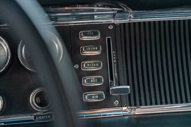 1964 Chrysler New Yorker Base