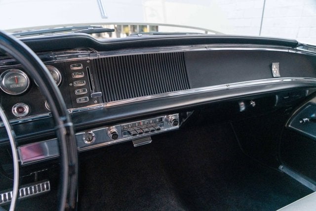 1964 Chrysler New Yorker Base