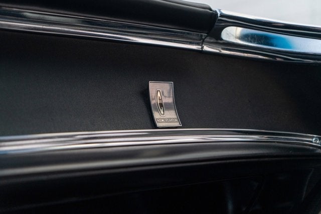 1964 Chrysler New Yorker Base