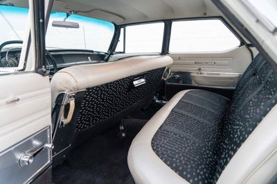 1964 Chrysler New Yorker Base