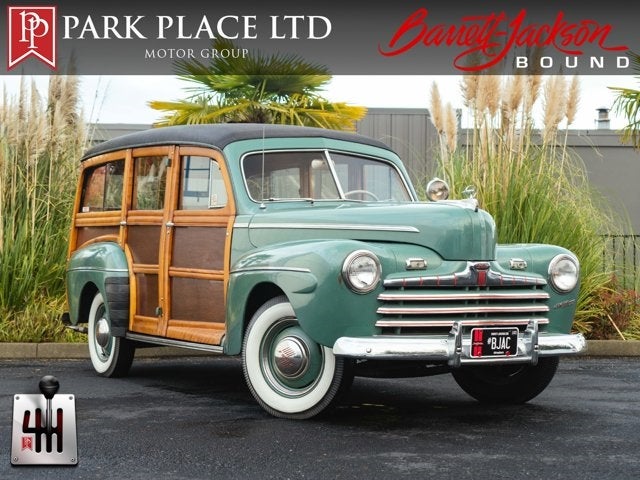 1946 Ford Super Deluxe Woody Wagon