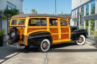 1946 Mercury 69M Woodie Station Wagon