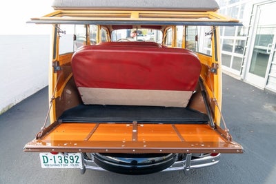 1946 Mercury 69M Woodie Station Wagon