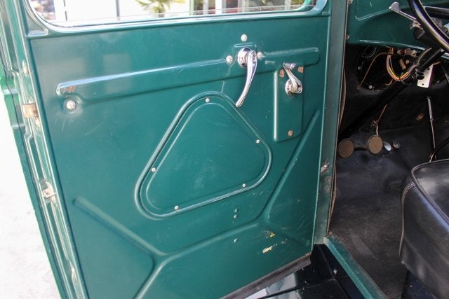 1932 Ford Model BB Truck