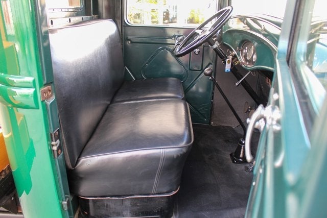 1932 Ford Model BB Truck