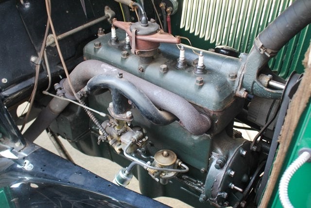 1932 Ford Model BB Truck