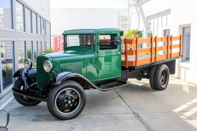 1932 Ford Model BB Truck