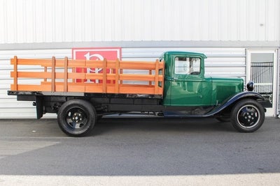 1932 Ford Model BB Truck
