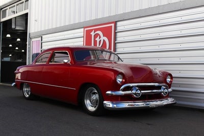 1951 Ford Custom Deluxe Restomod