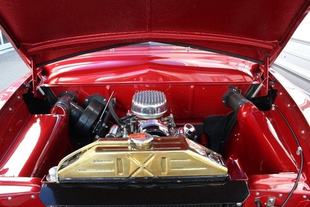 1951 Ford Custom Deluxe Restomod