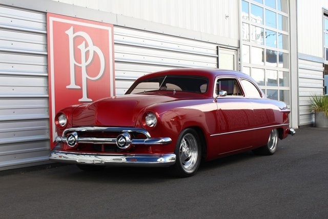 1951 Ford Custom Deluxe Restomod